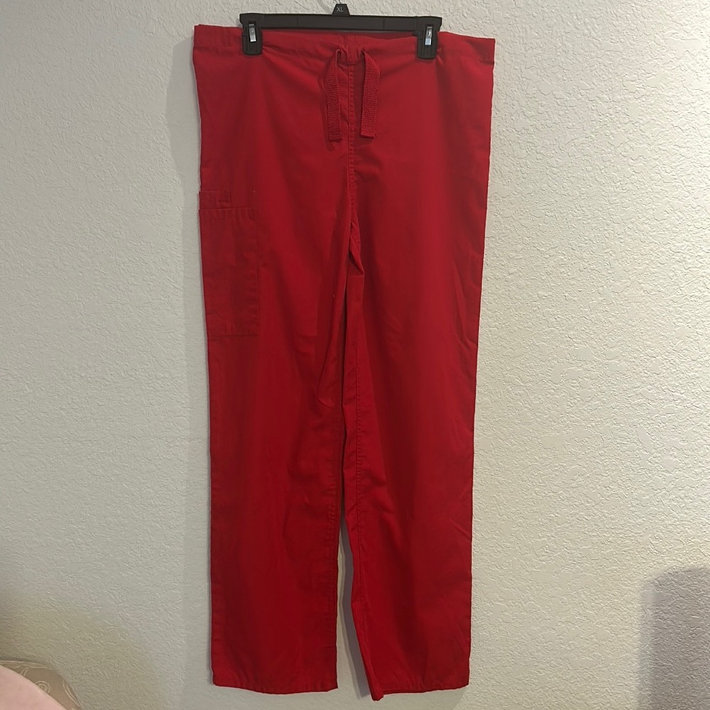 Cherokee red scrub pants excellent condition